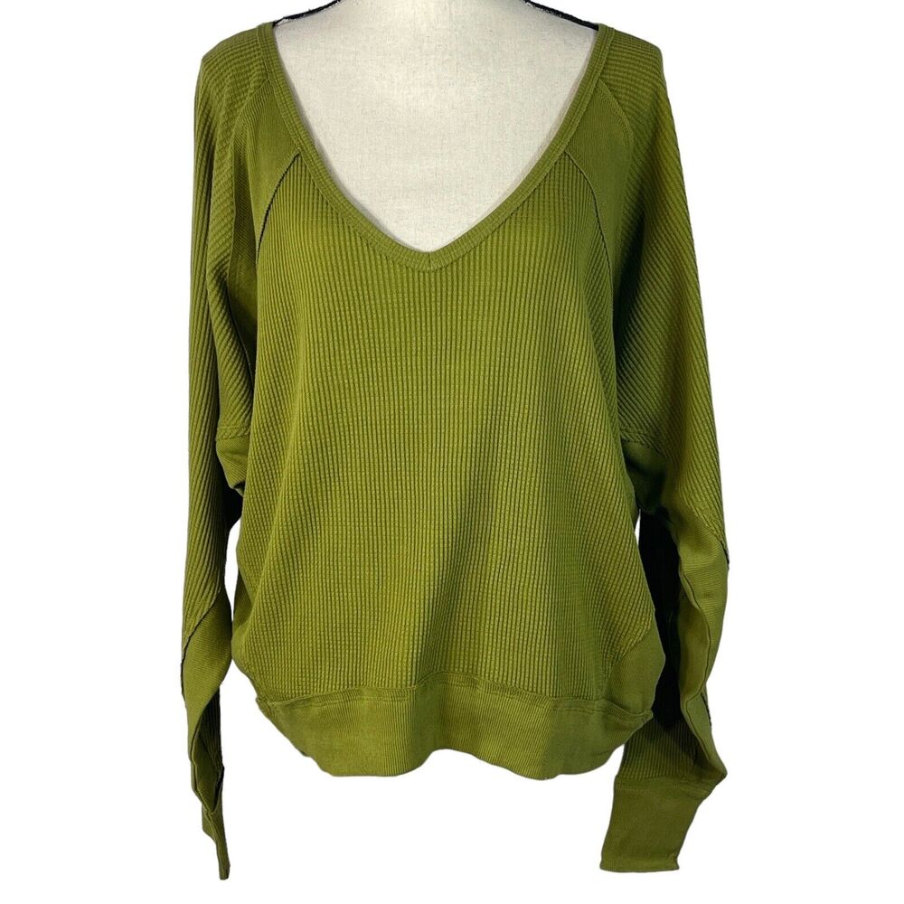 Free People Small Santa Clara Thermal Top Long Sleeves V-Neck FernGully Green